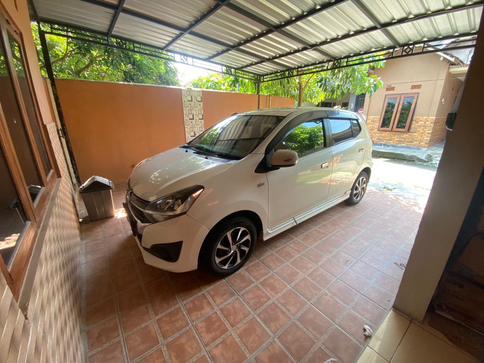 Daihatsu Ayla 2019 Putih Manual - Siap Pakai, Pajak Hidup!